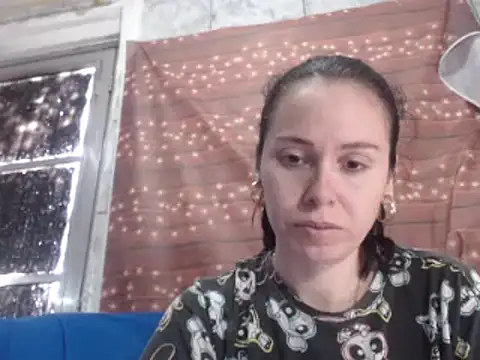 Snapshot of Venusluxodomme chatting on September 2025 04:51:01 PM Venusluxodomme online show from September 2025 04:51:01 PM