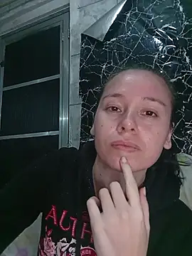 Snapshot of Venusluxodomme chatting on June 2026 06:07:02 AM Venusluxodomme online show from June 2026 06:07:02 AM