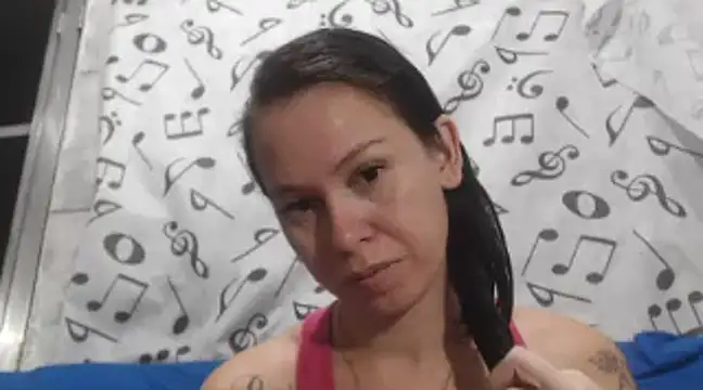 Snapshot of Venusluxodomme chatting on January 2025 01:43:02 AM Venusluxodomme online show from January 2025 01:43:02 AM