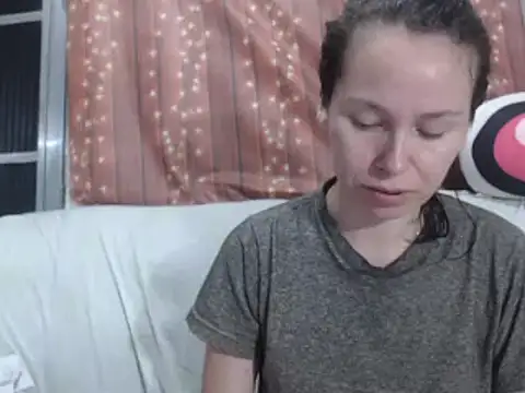 Venusluxodomme online show from February 2026 11:11:02 PM