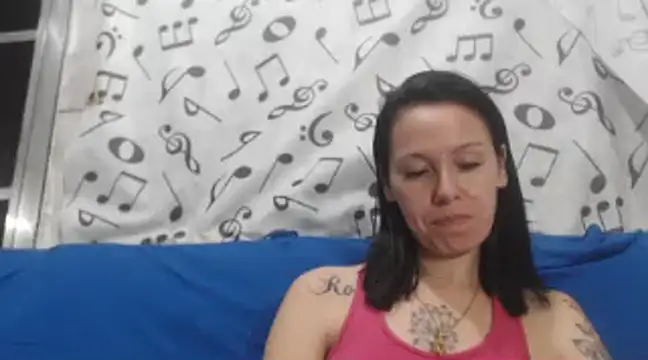 Snapshot of Venusluxodomme chatting on February 2025 11:28:02 PM Venusluxodomme online show from February 2025 11:28:02 PM