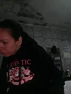 Snapshot of Venusluxodomme chatting on June 2026 07:46:02 AM Venusluxodomme online show from June 2026 07:46:02 AM
