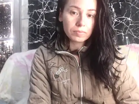 Snapshot of Venusluxodomme chatting on June 2026 07:30:02 PM Venusluxodomme online show from June 2026 07:30:02 PM