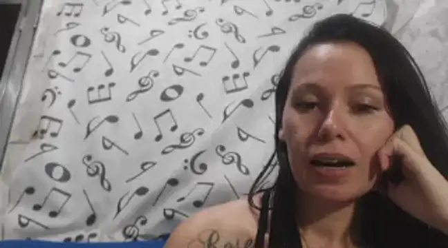 Snapshot of Venusluxodomme chatting on February 2025 03:58:01 AM Venusluxodomme online show from February 2025 03:58:01 AM