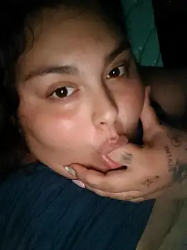 Snapshot of CamiSuperBBW chatting on February 2025 04:53:01 AM CamiSuperBBW online show from February 2025 04:53:01 AM