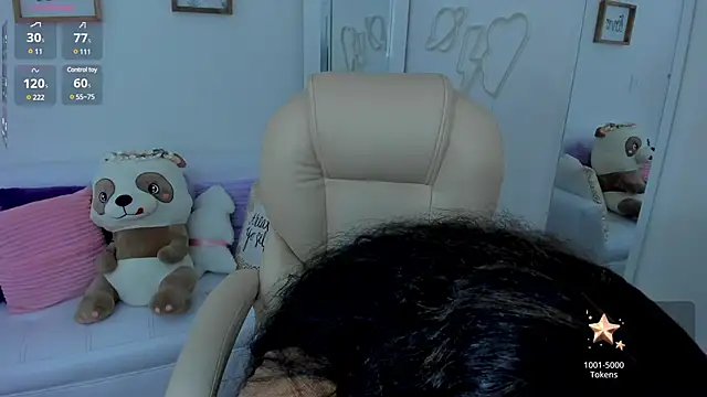 zobe love online show from March 2025 11:01:02 PM