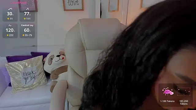 zobe love online show from September 2025 04:39:01 PM