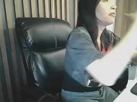 Snapshot of sara_kimoo chatting on March 2025 08:16:01 PM sara kimoo online show from March 2025 08:16:01 PM