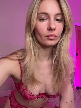 DollyDripp online show from April 2026 11:14:02 AM