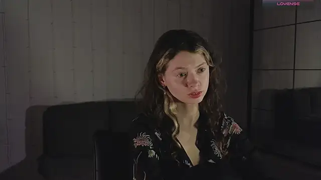 Snapshot of MelodyKey chatting on March 2025 03:55:02 PM MelodyKey online show from March 2025 03:55:02 PM