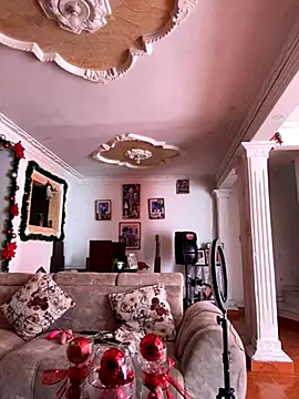 MonicaSex  online show from November 2025 05:05:01 PM