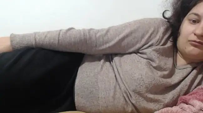 Snapshot of flowerlauren chatting on February 2025 07:26:02 AM flowerlauren online show from February 2025 07:26:02 AM