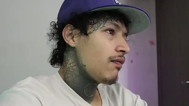 trieone online show from December 2025 01:13:02 PM