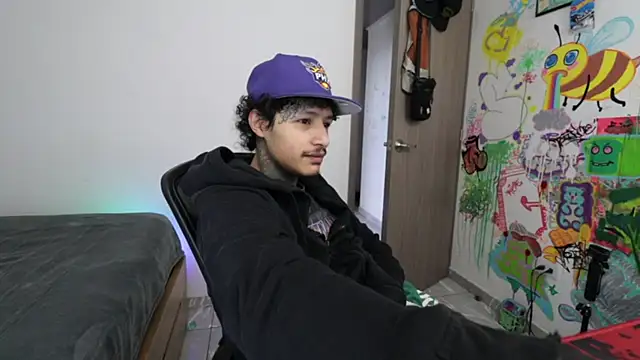 trieone online show from February 2026 01:44:02 PM