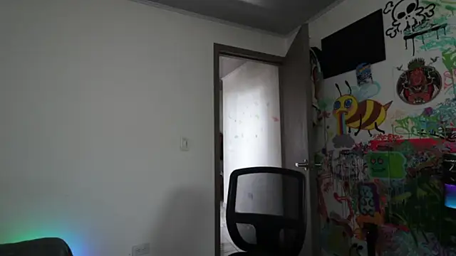 trieone online show from April 2026 02:13:02 PM