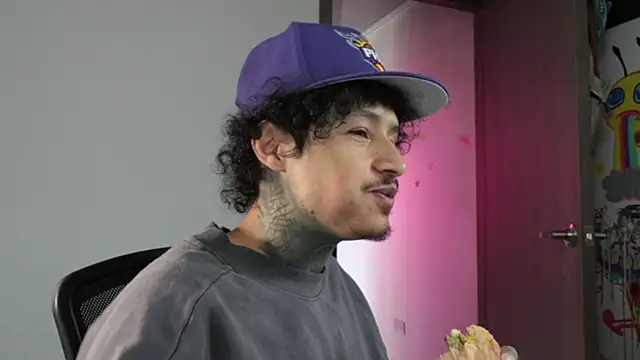 trieone online show from April 2026 02:44:02 PM