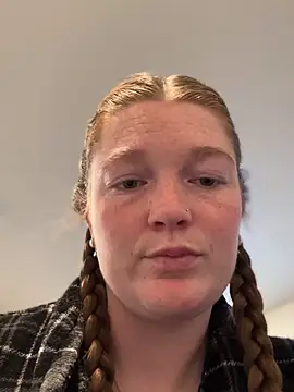 PussiesnCream  online show from November 2025 03:07:02 PM