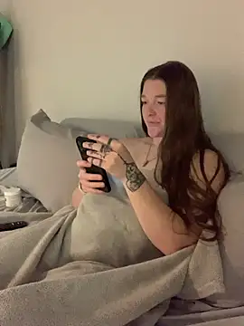 PussiesnCream  online show from February 2026 03:01:02 PM