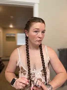 PussiesnCream  online show from December 2025 04:11:01 PM