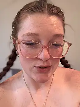 PussiesnCream  online show from February 2025 08:21:02 PM