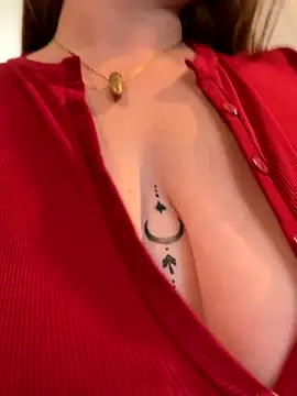 PussiesnCream  online show from October 2025 04:08:02 PM