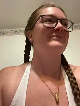 PussiesnCream  online show from July 2026 03:44:02 PM