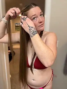 PussiesnCream  online show from January 2026 04:22:02 PM