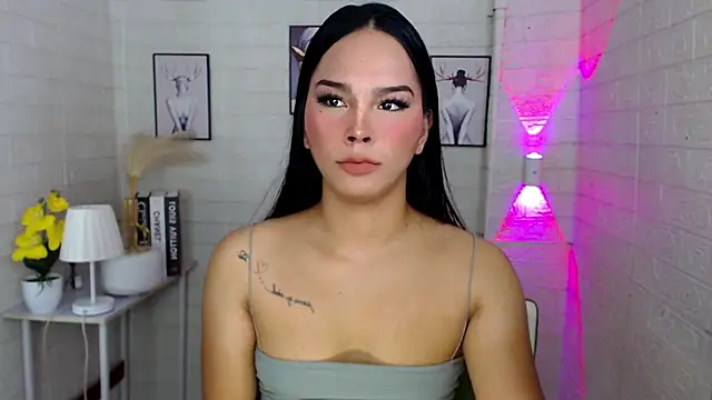urnaughtydolly69 online show from October 2025 11:20:02 AM