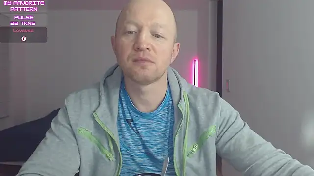 Snapshot of kevintyler69 chatting on April 2026 01:53:01 AM kevintyler69 online show from April 2026 01:53:01 AM