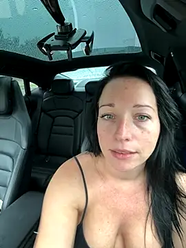 Viola Beck online show from October 2025 09:00:01 AM