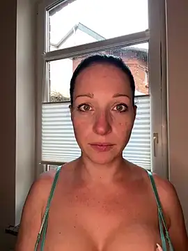 Viola Beck online show from February 2025 03:59:02 PM