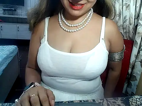 yourradhika online show from March 2025 06:23:01 PM