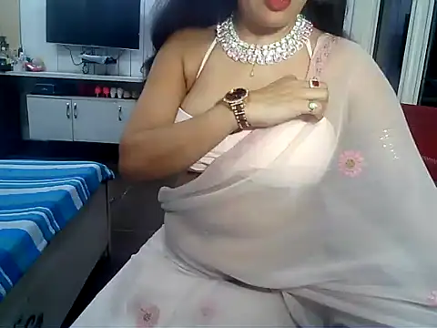 yourradhika online show from December 2025 05:58:01 PM