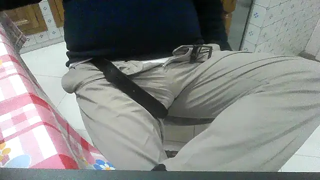 polloiw online show from November 2025 10:25:02 PM