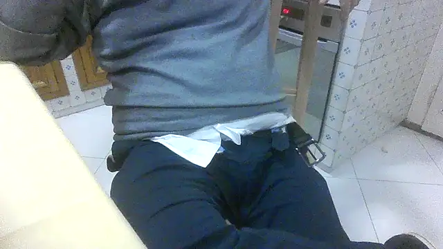 polloiw online show from November 2025 10:54:02 PM