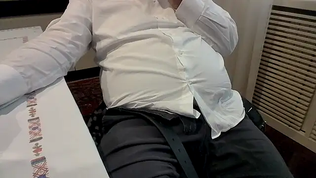 polloiw online show from April 2026 11:44:02 AM