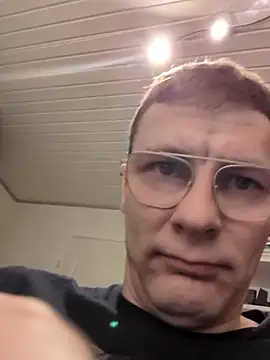 buchr1 online show from February 2026 10:53:02 PM