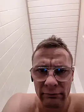 buchr1 online show from November 2025 12:32:02 AM