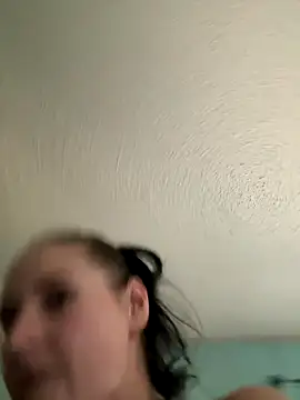 lolabunny9 online show from September 2025 03:18:01 PM