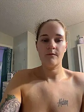 lolabunny9 online show from May 2026 03:03:02 PM