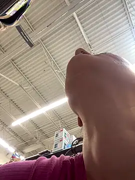 lolabunny9 online show from February 2025 06:04:02 PM