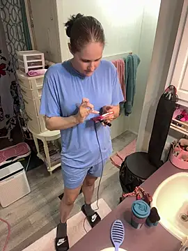 lolabunny9 online show from May 2026 02:59:02 PM