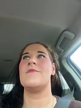 lolabunny9 online show from June 2026 04:12:01 PM