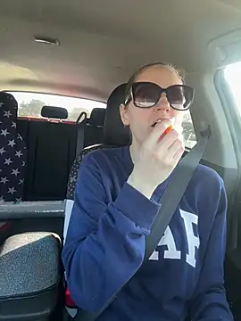 lolabunny9 online show from February 2026 08:50:02 PM