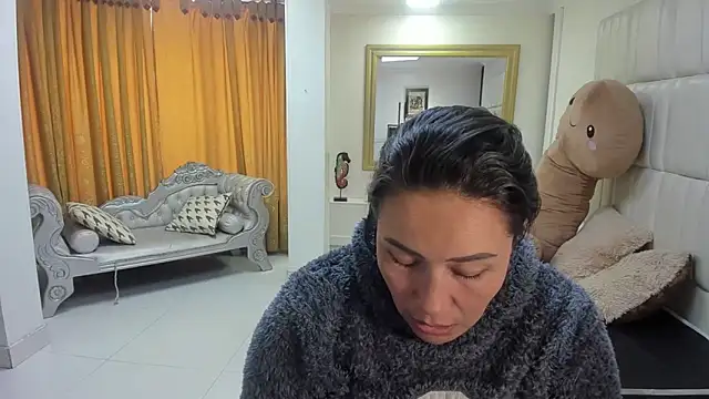 gaby trent online show from February 2026 03:32:02 PM