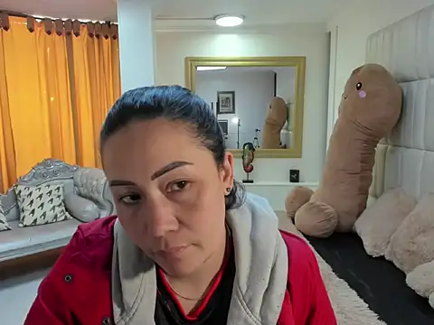 gaby trent online show from November 2025 01:27:02 PM