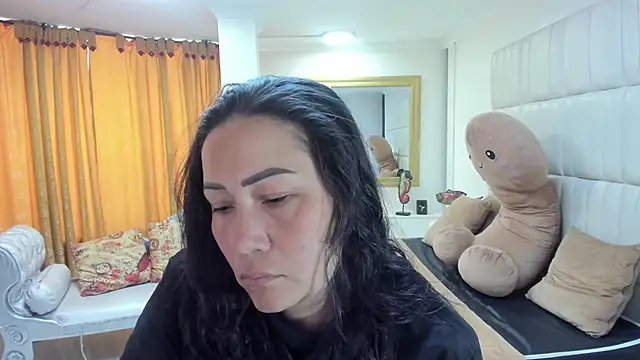 gaby trent online show from September 2025 02:55:01 PM