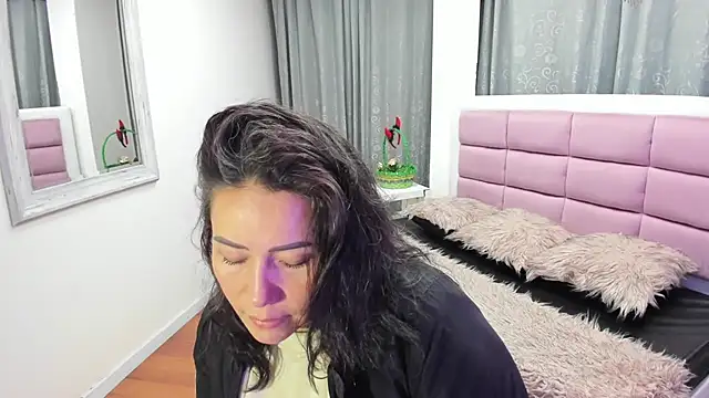 gaby trent online show from July 2026 10:15:02 AM