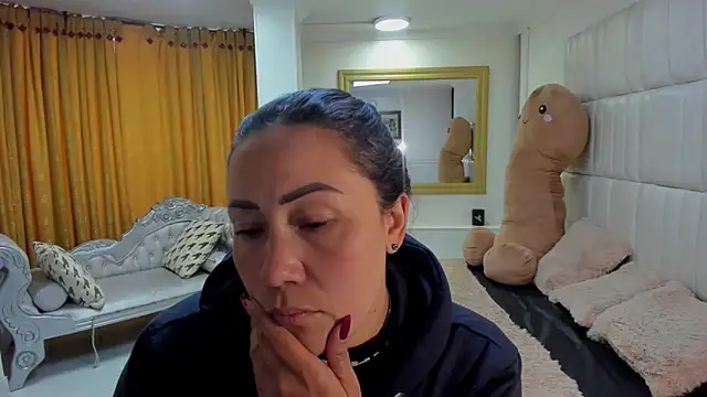 gaby trent online show from February 2026 02:30:02 PM