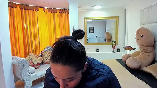 gaby trent online show from September 2025 12:44:02 PM